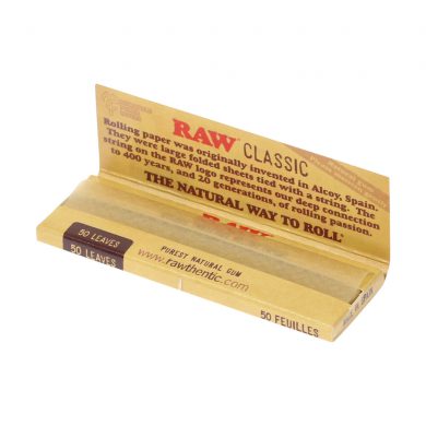 ? Raw Classic 1¼ Rolling Papers Smartific 716165177326